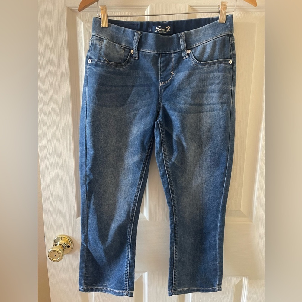 Seven7 cropped jeans • Women’s size 4